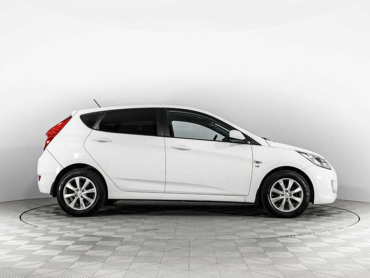 Hyundai Solaris, 2014 - фото №4