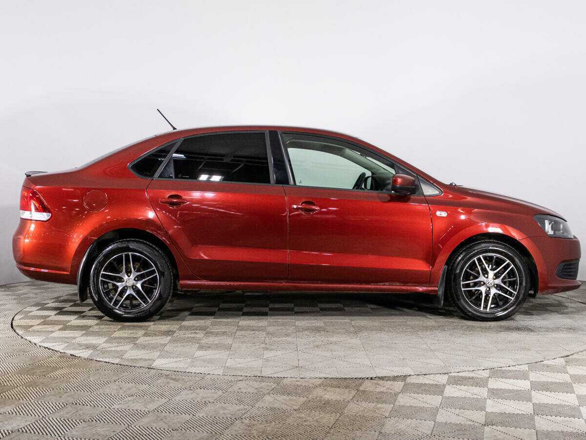 Volkswagen Polo, 2014 - фото №4