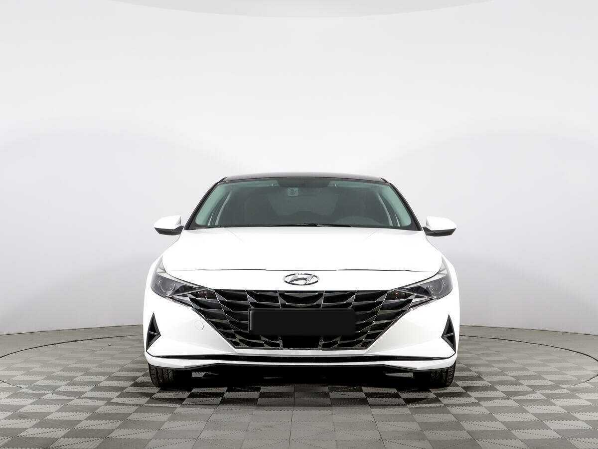 Hyundai Elantra, 2021 - фото №2