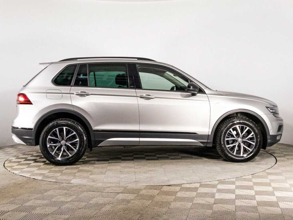 Volkswagen Tiguan, 2019 - фото №4