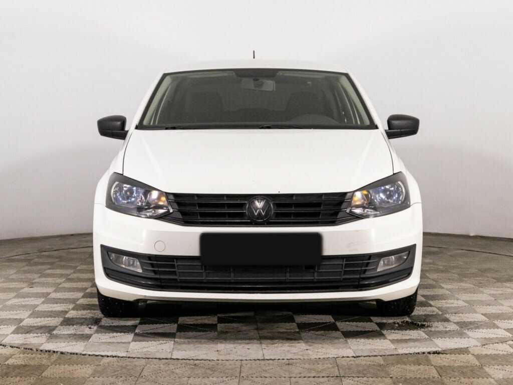 Volkswagen Polo, 2016 - фото №2