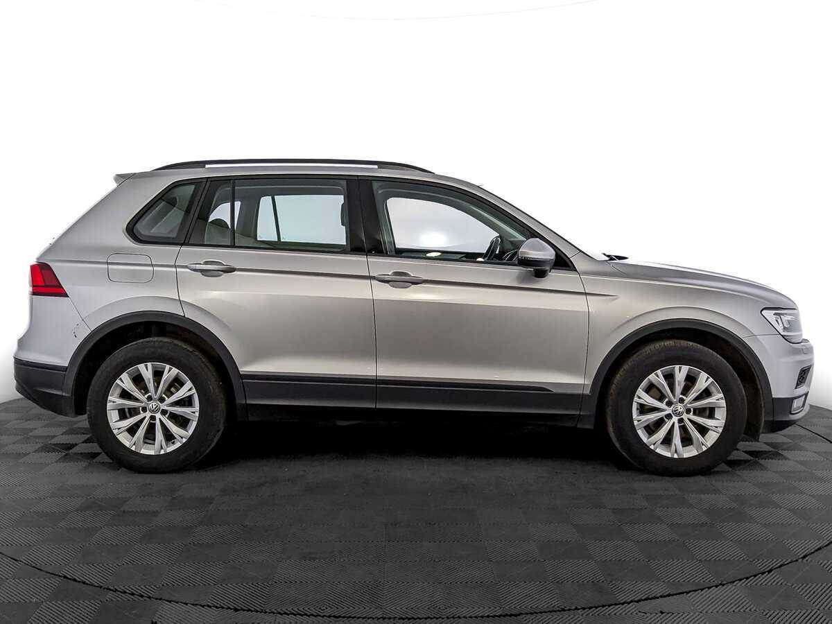 Volkswagen Tiguan, 2019 - фото №4