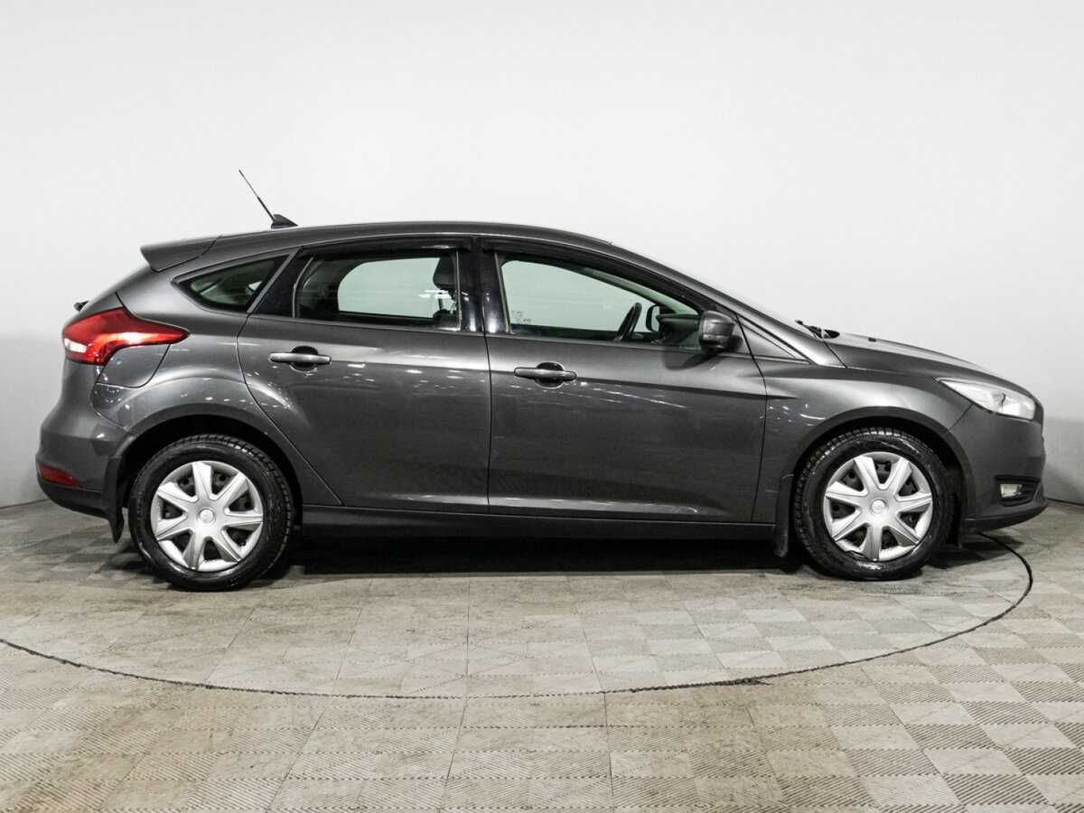 Ford Focus, 2017 - фото №4