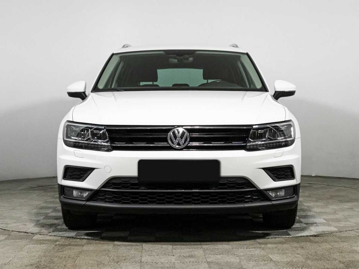 Volkswagen Tiguan, 2018 - фото №1