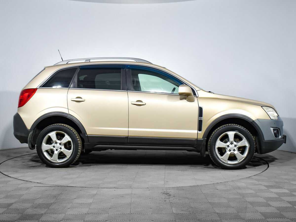 Opel Antara, 2012 - фото №4