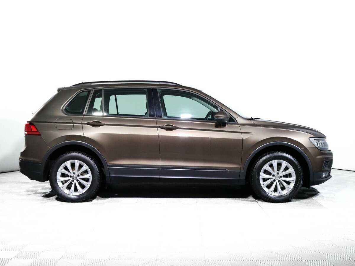 Volkswagen Tiguan, 2020 - фото №4