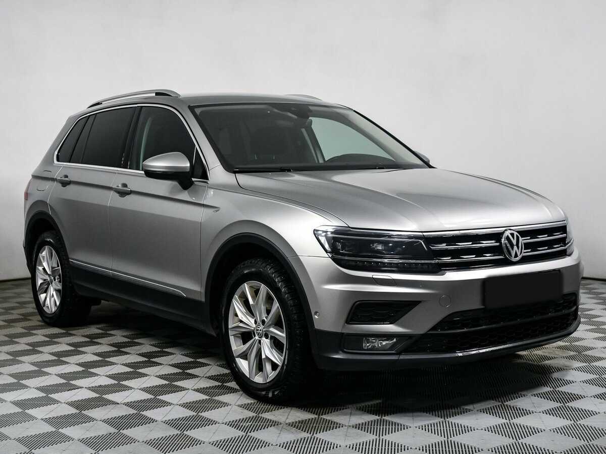 Volkswagen Tiguan, 2020 - фото №3