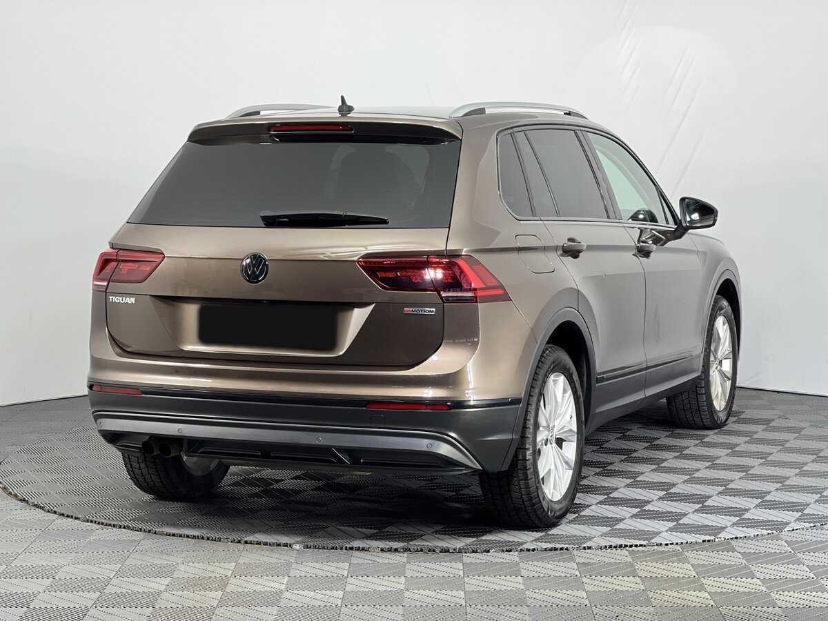 Volkswagen Tiguan, 2018 - фото №4