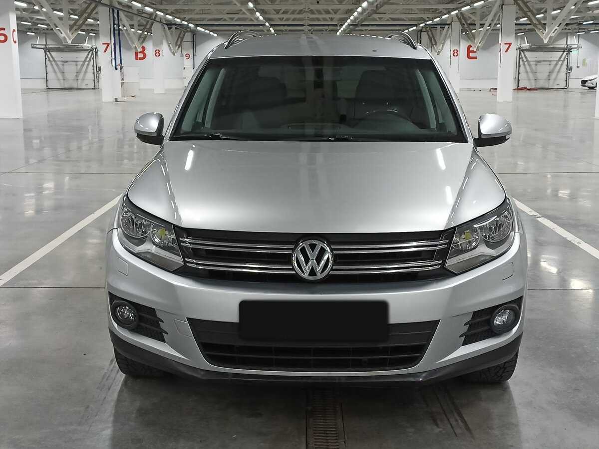 Volkswagen Tiguan, 2012 - фото №2
