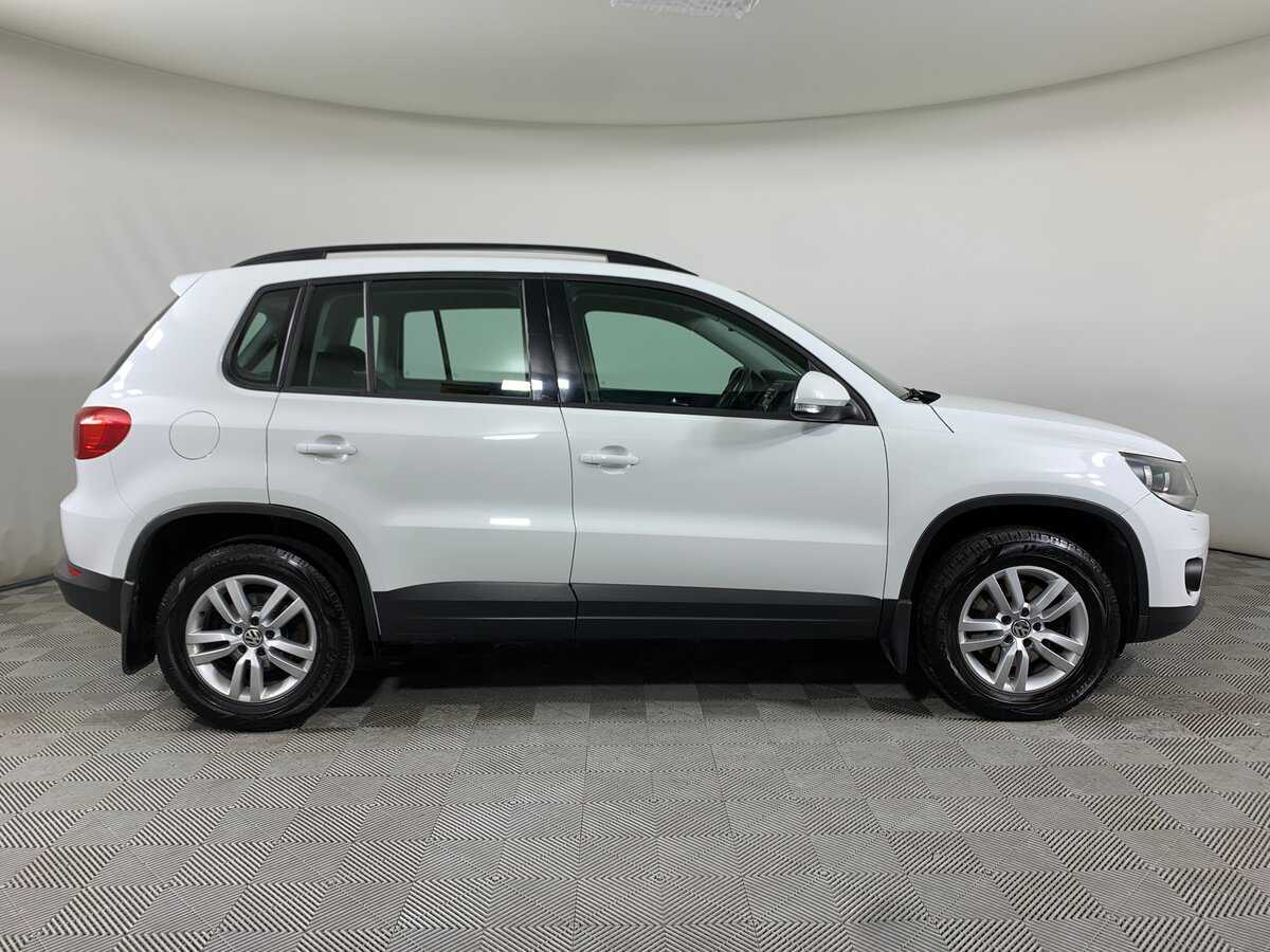 Volkswagen Tiguan, 2014 - фото №4