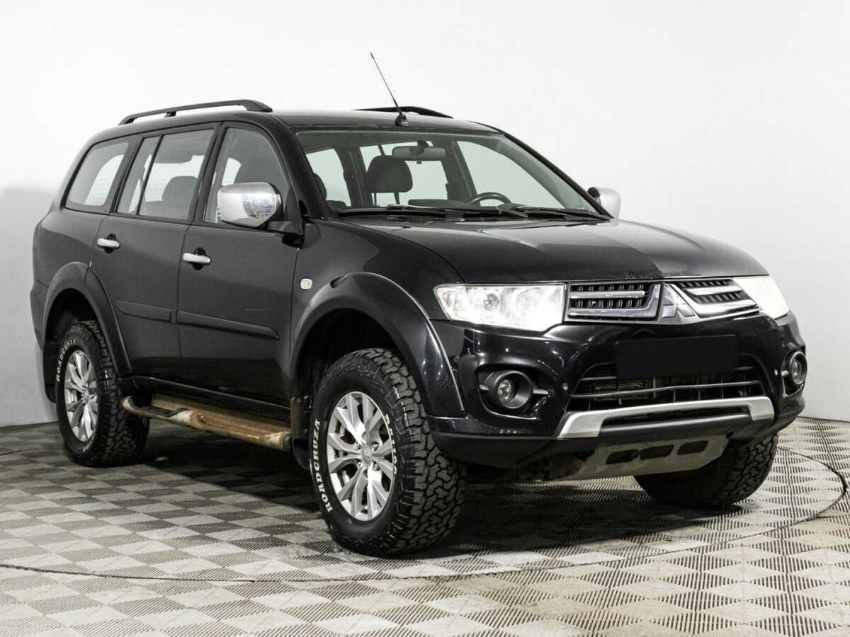 Mitsubishi Pajero Sport, 2013 - фото №3