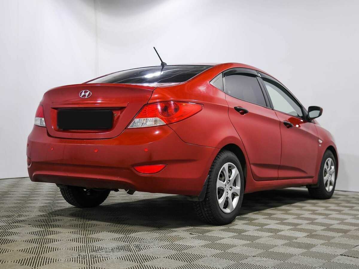 Hyundai Solaris, 2012 - фото №3