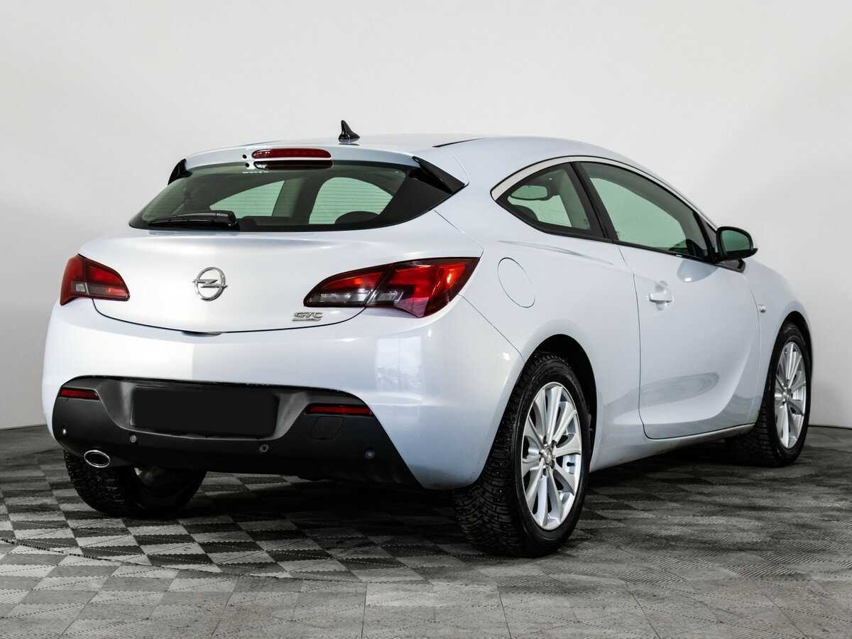 Opel Astra GTC, 2012 - фото №4