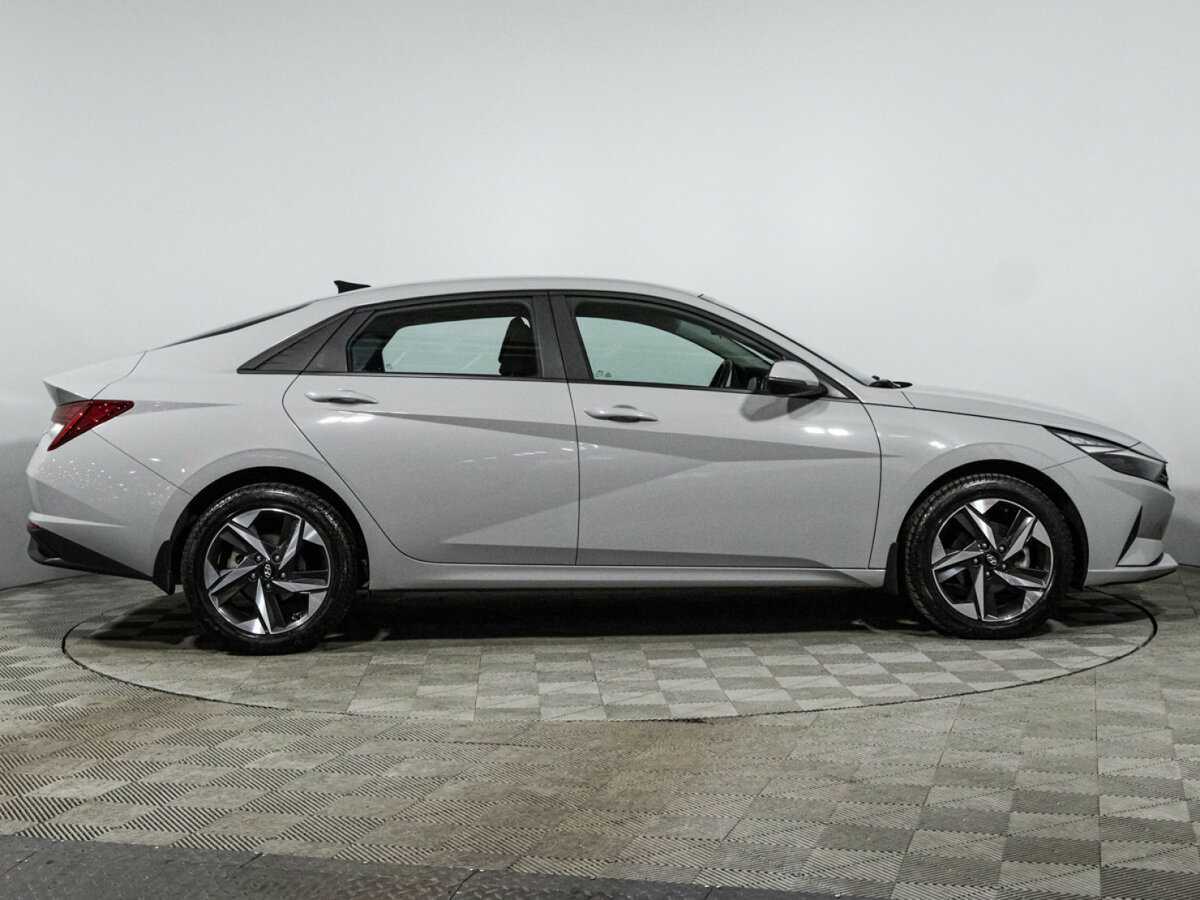 Hyundai Elantra, 2023 - фото №4