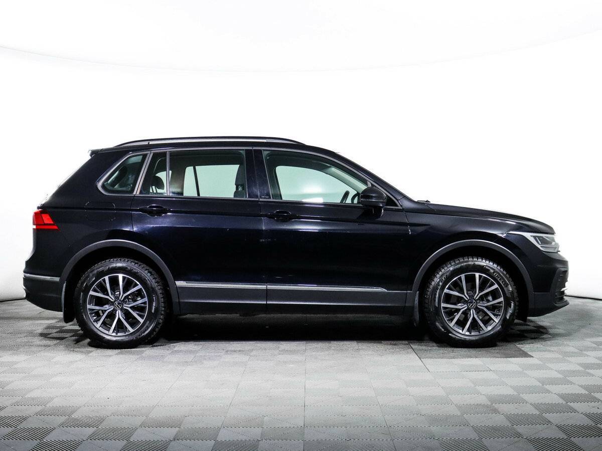 Volkswagen Tiguan, 2021 - фото №4