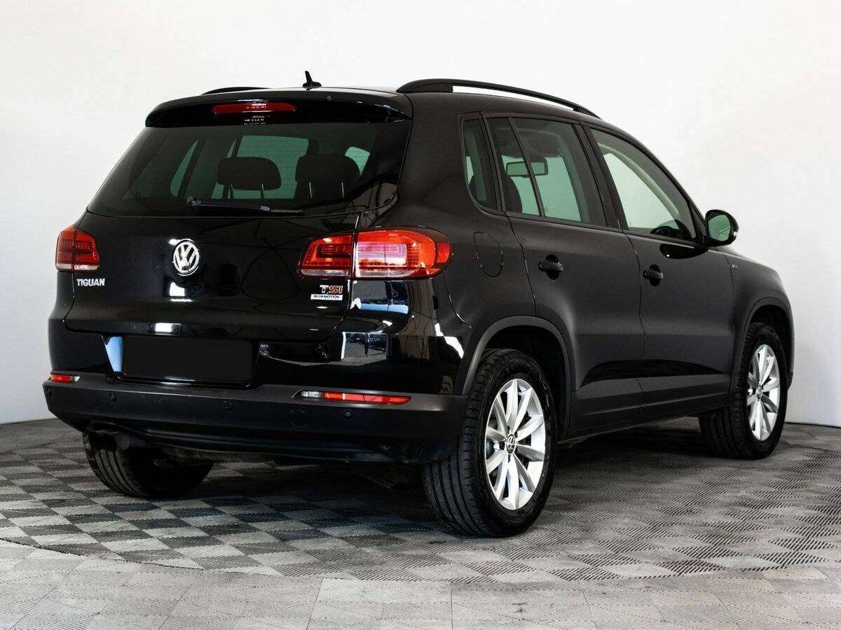 Volkswagen Tiguan, 2015 - фото №4