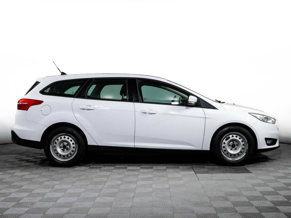 Ford Focus, 2018 - фото №4