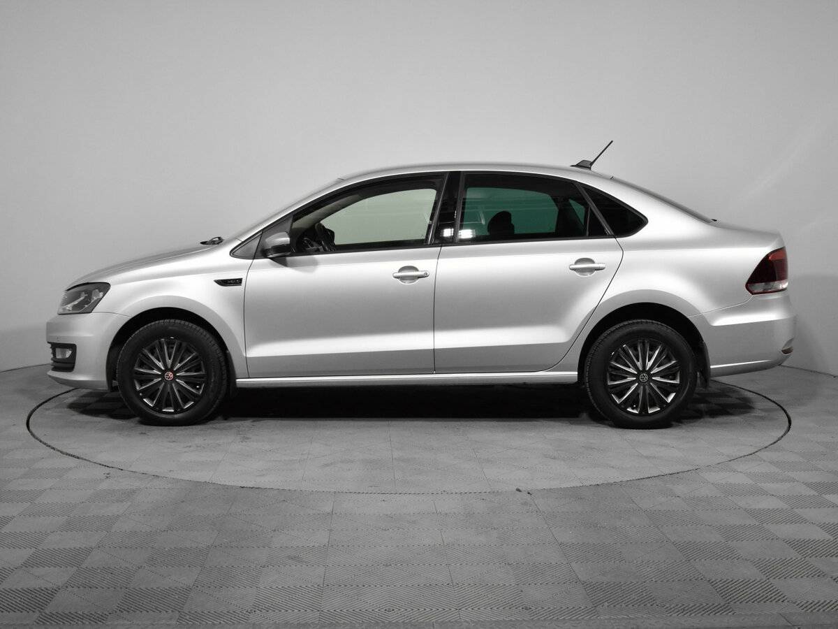 Volkswagen Polo, 2018 - фото №4