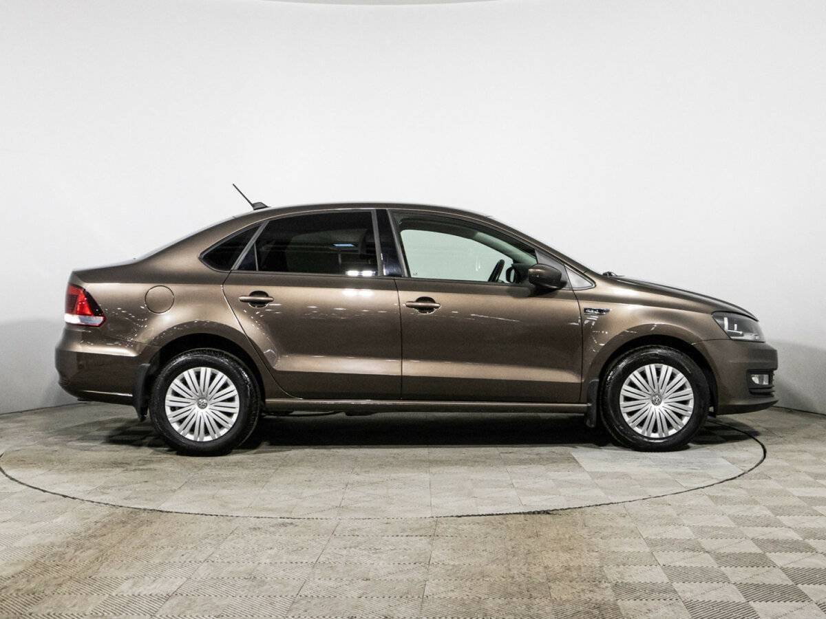Volkswagen Polo, 2018 - фото №4