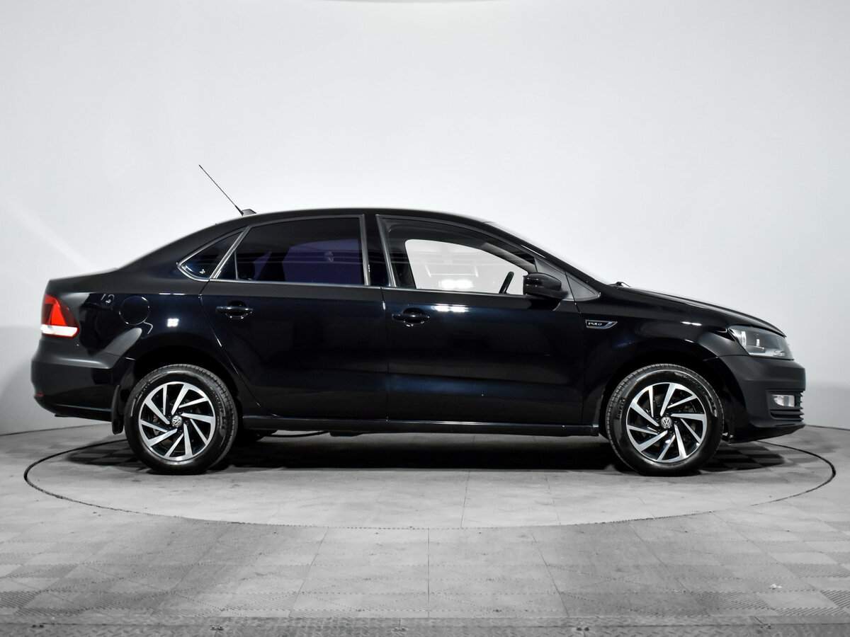 Volkswagen Polo, 2018 - фото №4