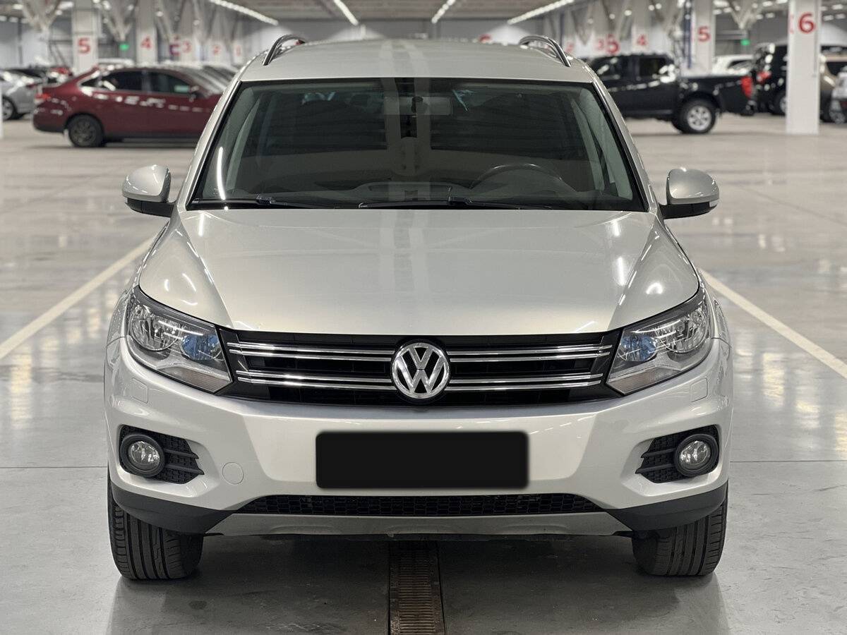 Volkswagen Tiguan, 2012 - фото №2