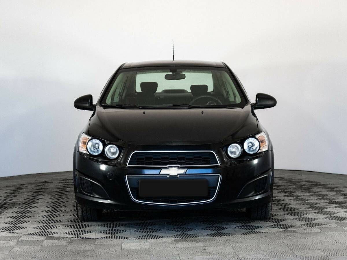Chevrolet Aveo, 2014 - фото №2