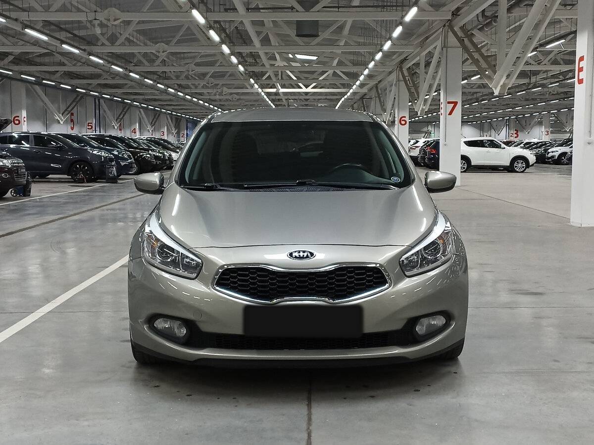 Kia Ceed, 2015 - фото №2