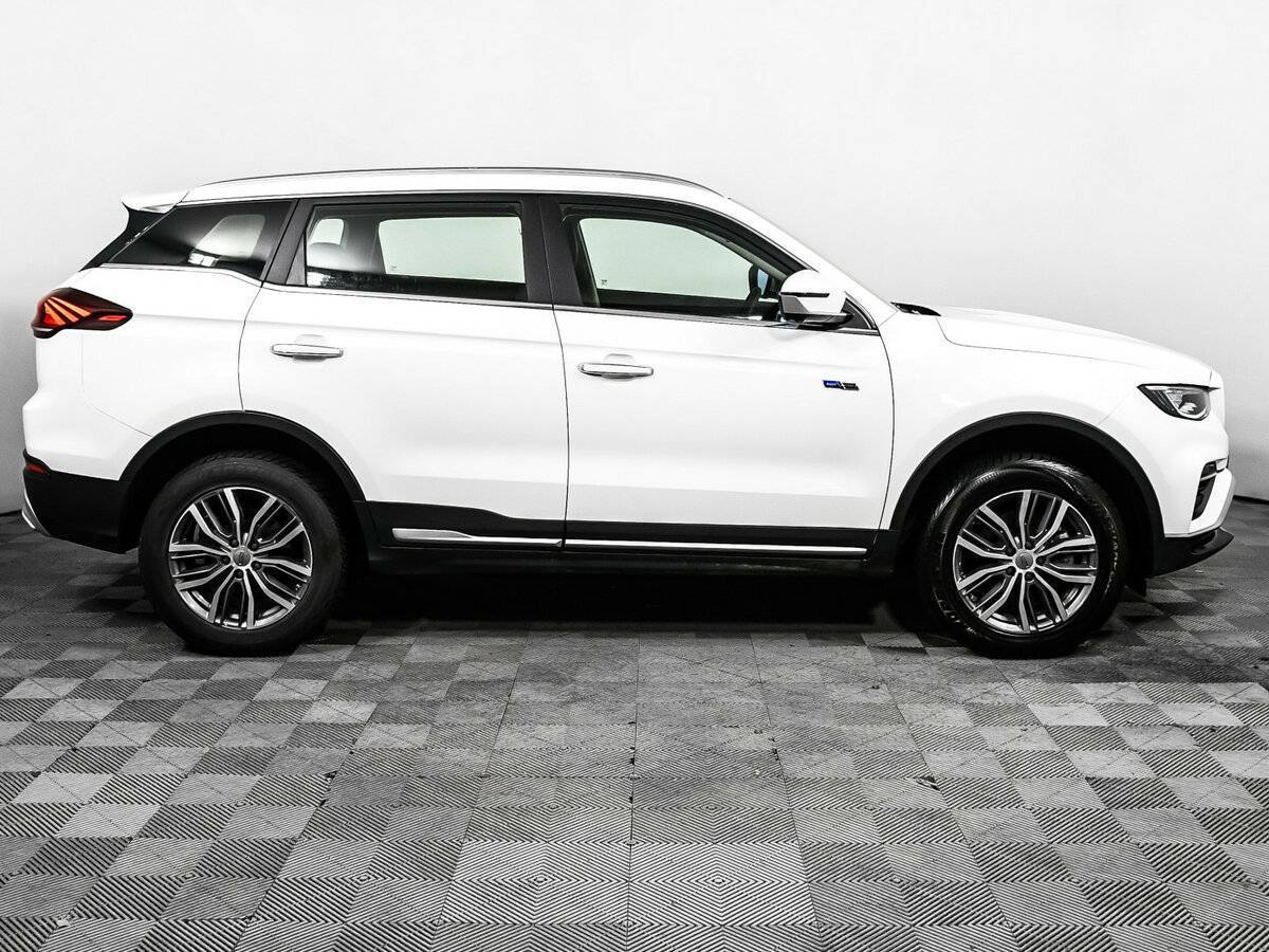 Geely Atlas Pro, 2022 - фото №4