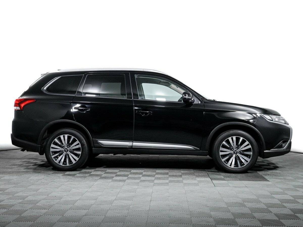 Mitsubishi Outlander, 2021 - фото №4
