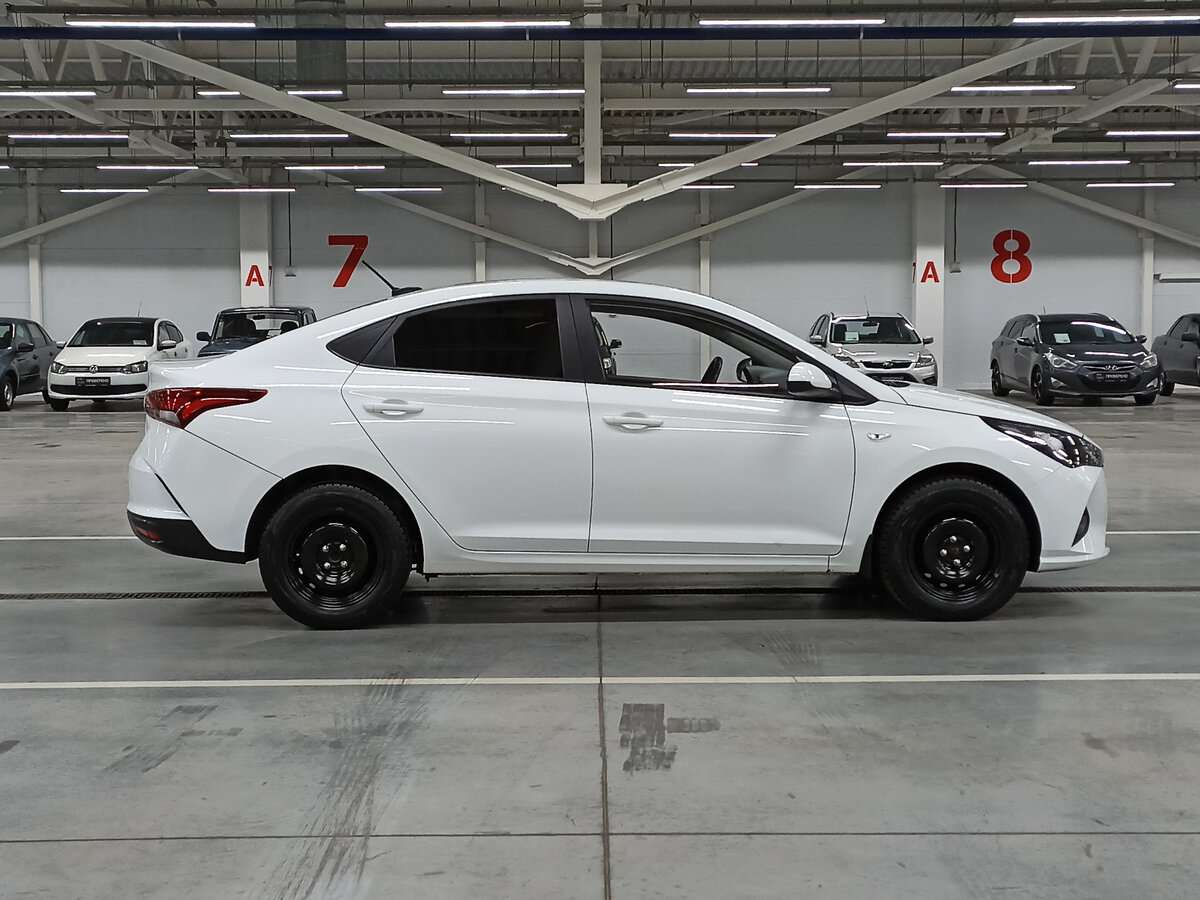 Hyundai Solaris, 2021 - фото №4