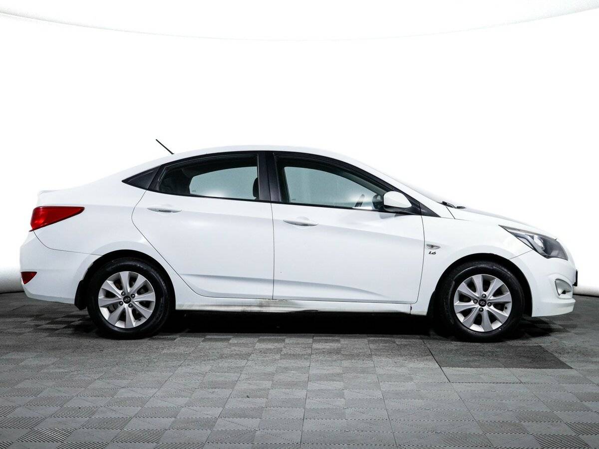 Hyundai Solaris, 2016 - фото №4