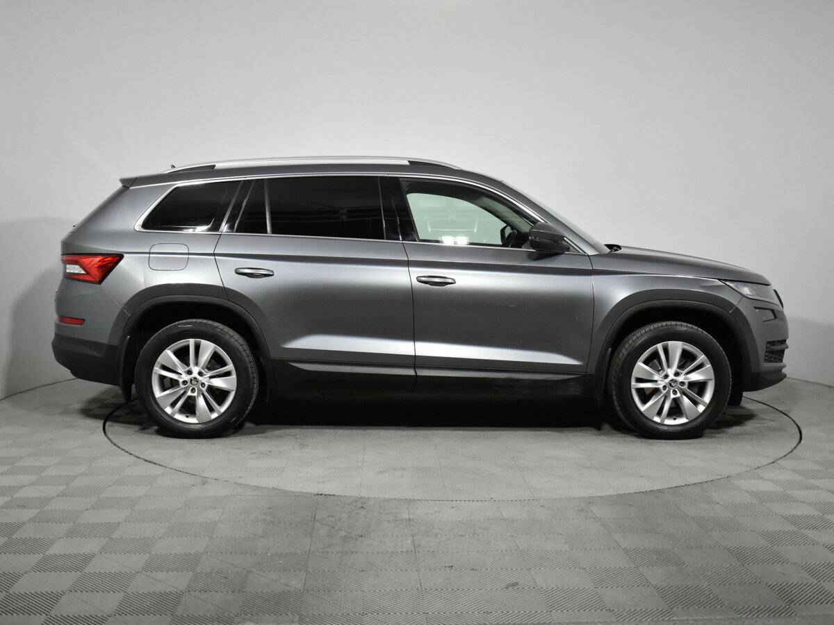 Skoda Kodiaq, 2019 - фото №4
