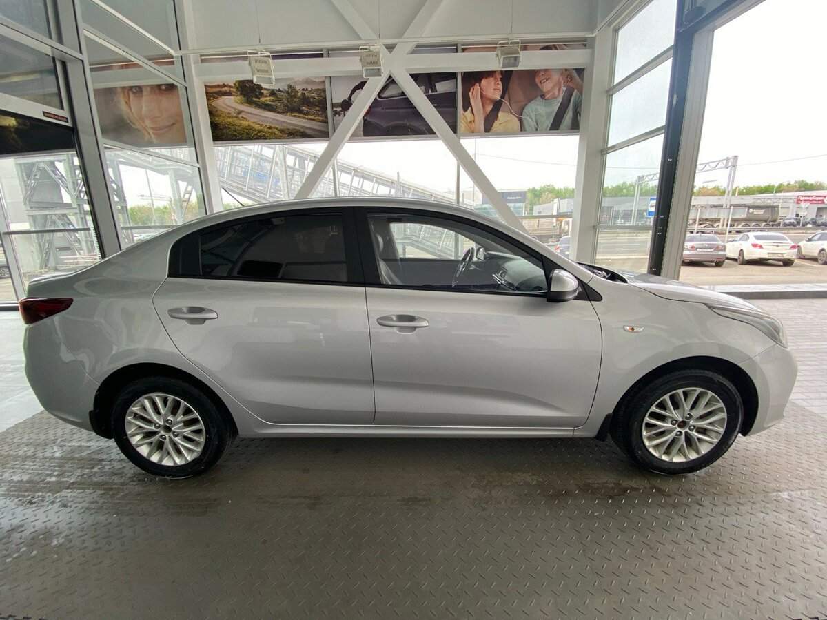 Kia Rio, 2020 - фото №4