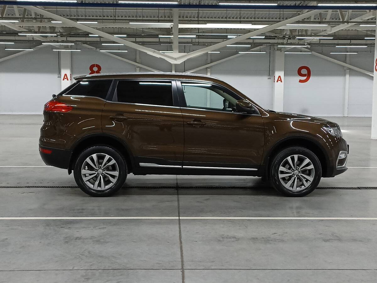 Geely Atlas, 2020 - фото №4