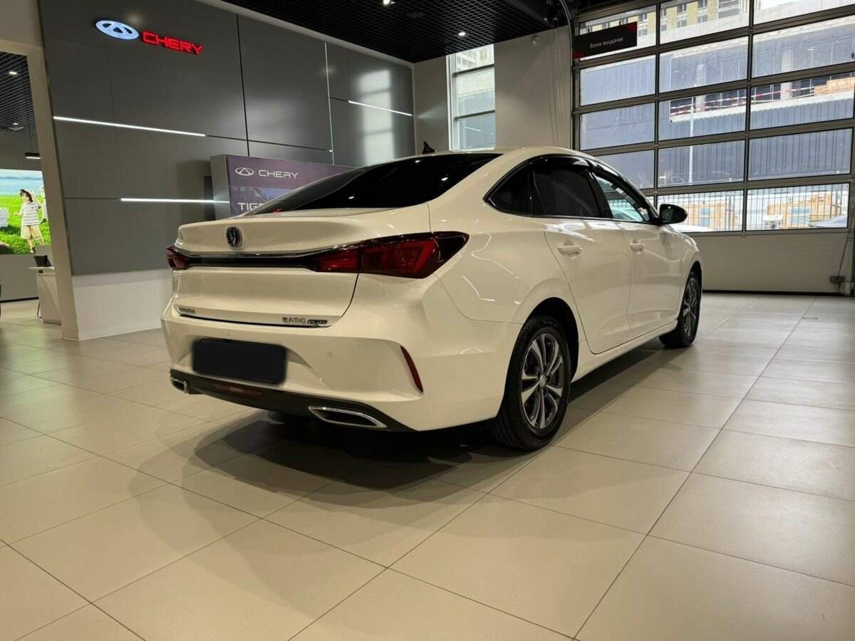 Changan Eado Plus, 2023 - фото №4