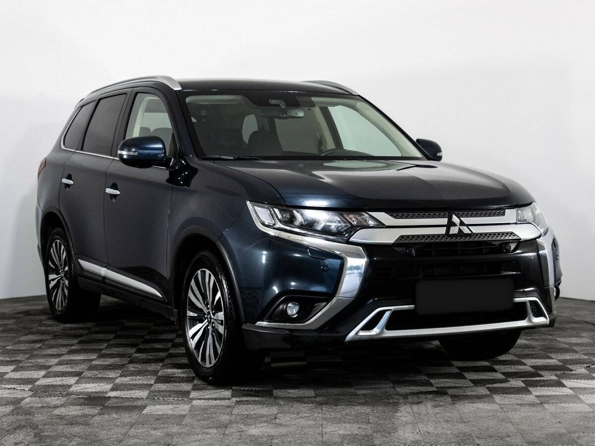 Mitsubishi Outlander, 2020 - фото №3