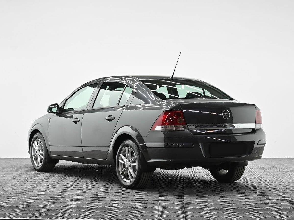 Opel Astra, 2012 - фото №3