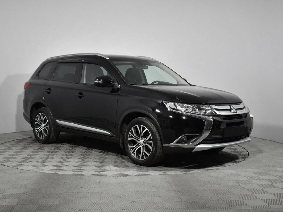 Mitsubishi Outlander, 2018 - фото №3