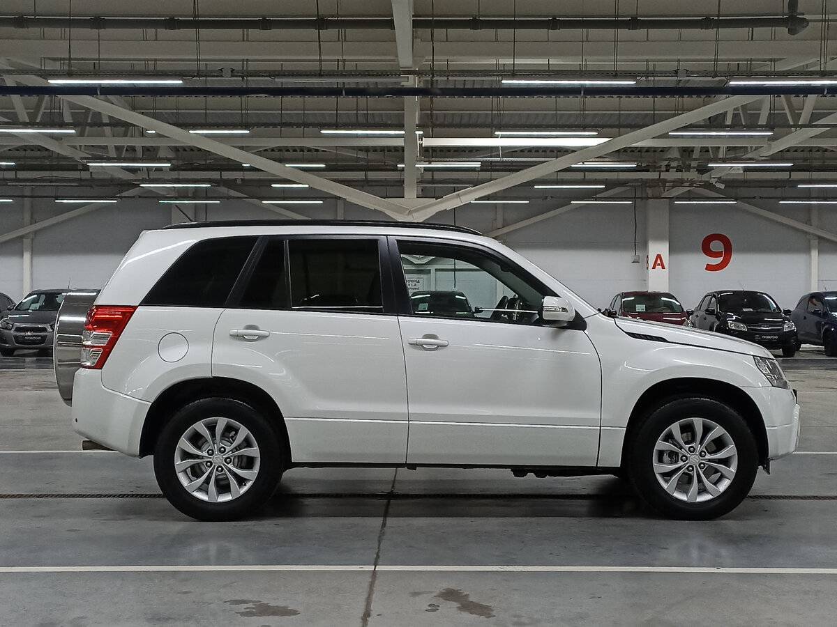 Suzuki Grand Vitara, 2013 - фото №4