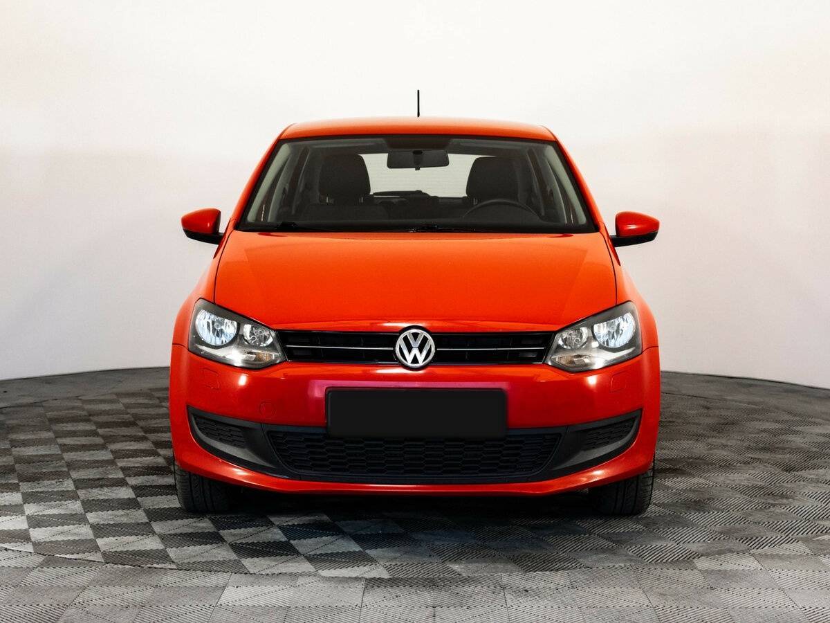 Volkswagen Polo, 2013 - фото №2