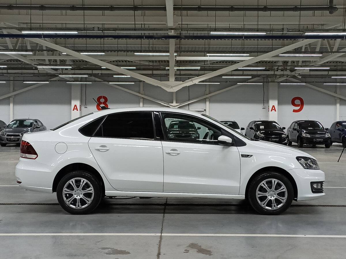 Volkswagen Polo, 2018 - фото №4