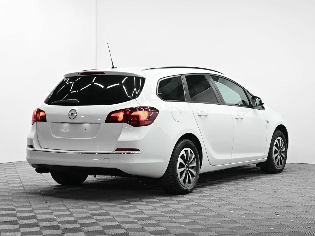 Opel Astra, 2012 - фото №4