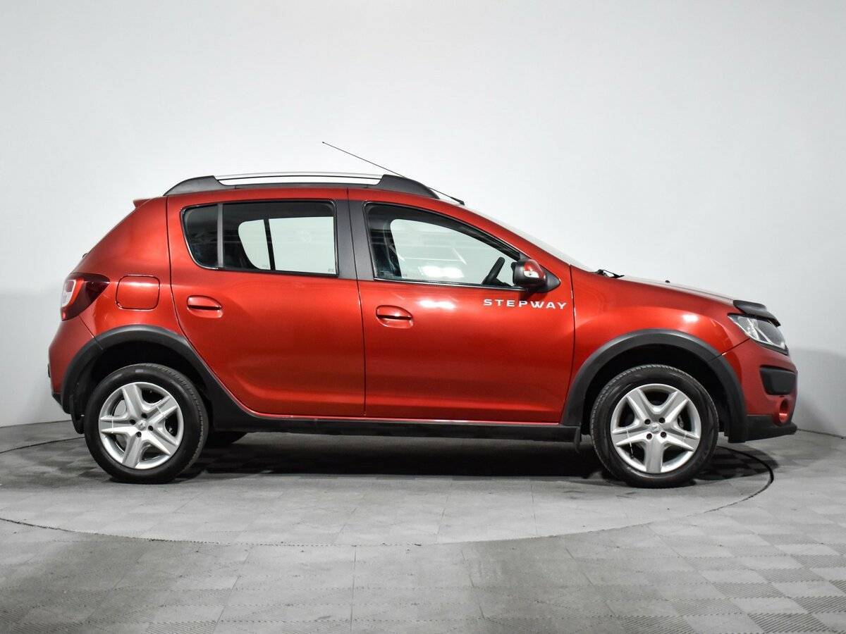 Renault Sandero Stepway, 2014 - фото №4