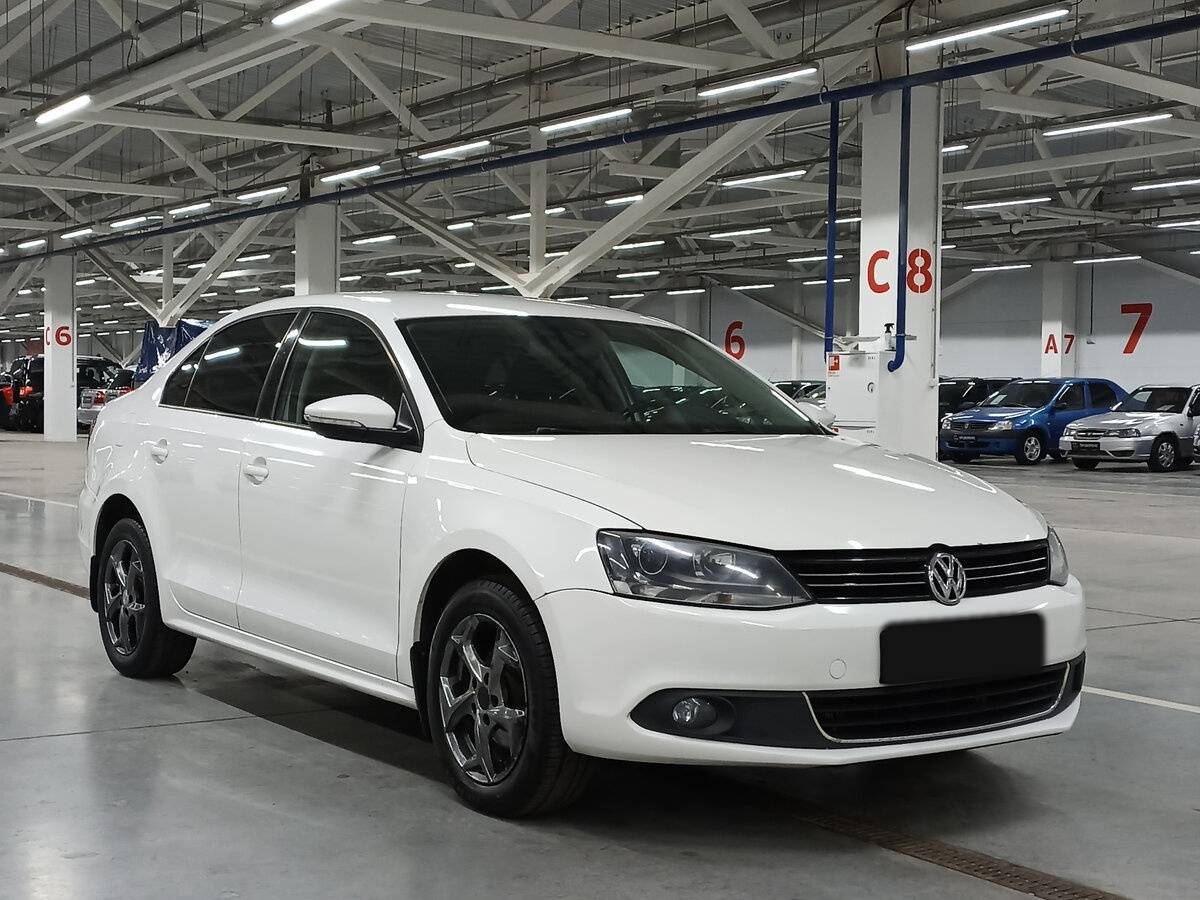 Volkswagen Jetta, 2014 - фото №3