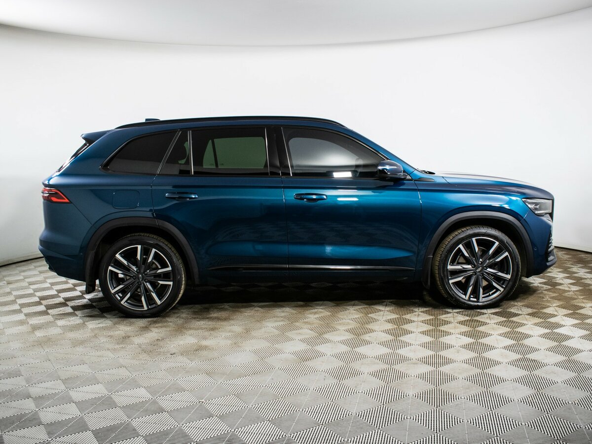 Geely Monjaro I, 2022 - фото №4