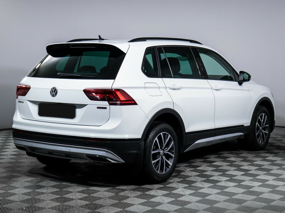 Volkswagen Tiguan II, 2020 - фото №4