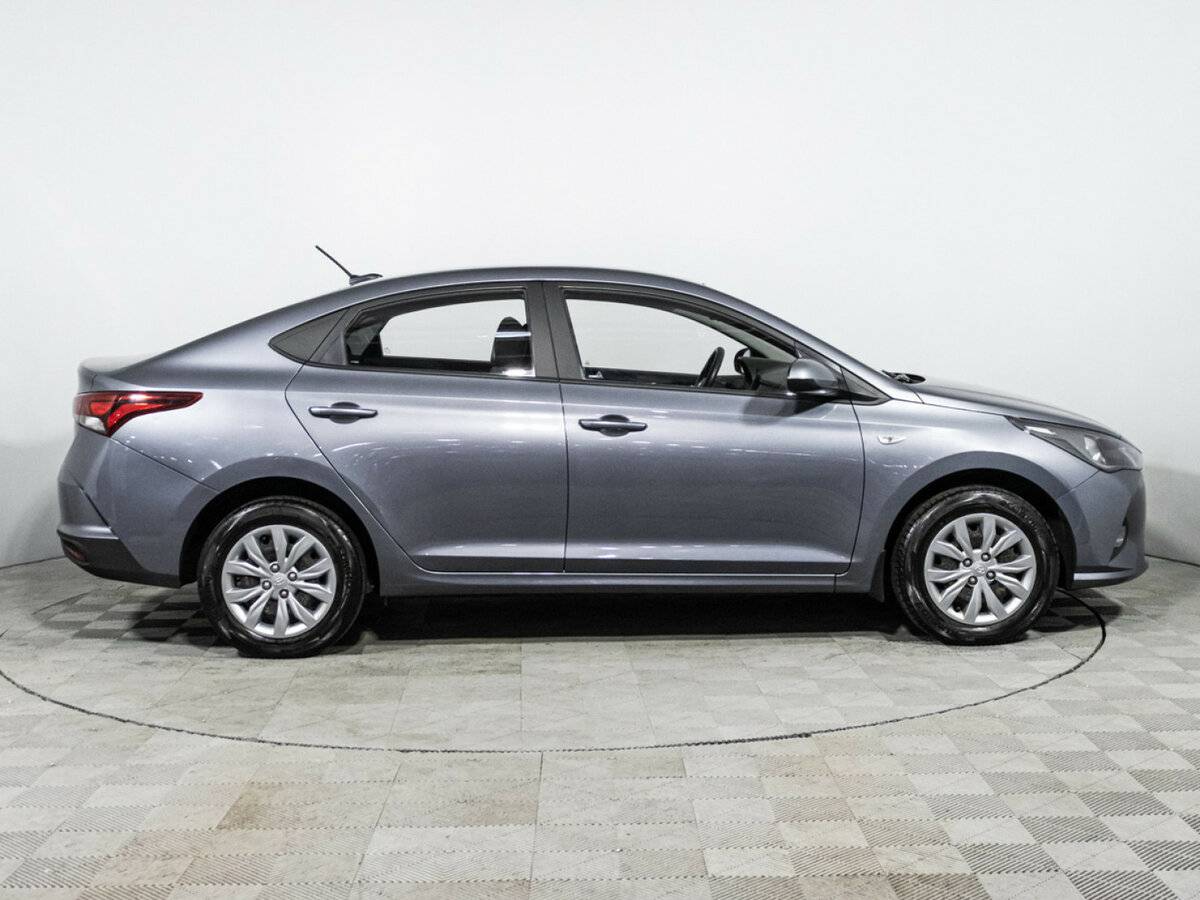 Hyundai Solaris II Рестайлинг, 2020 - фото №4