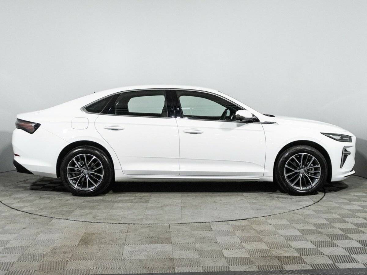 Geely Preface I, 2024 - фото №4