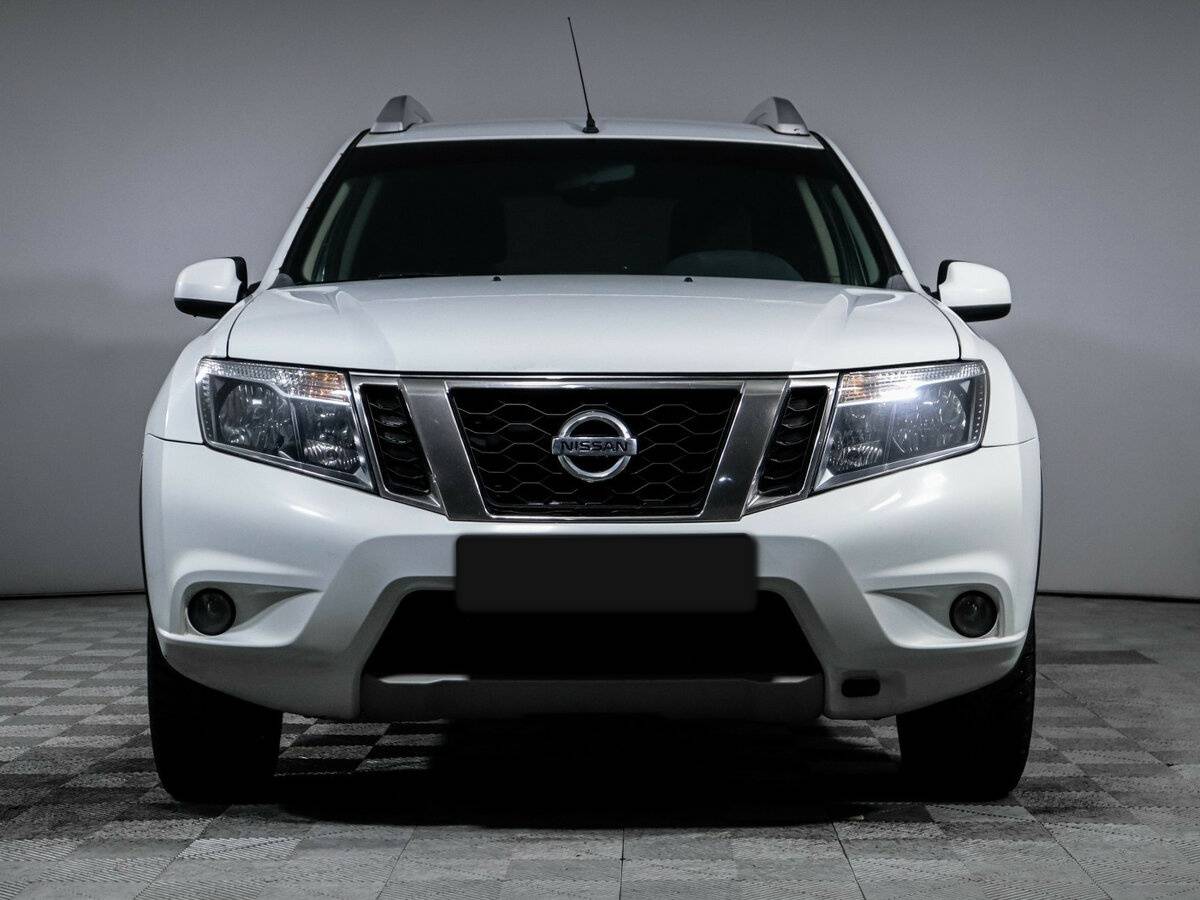 Nissan Terrano III (D10), 2017 - фото №2