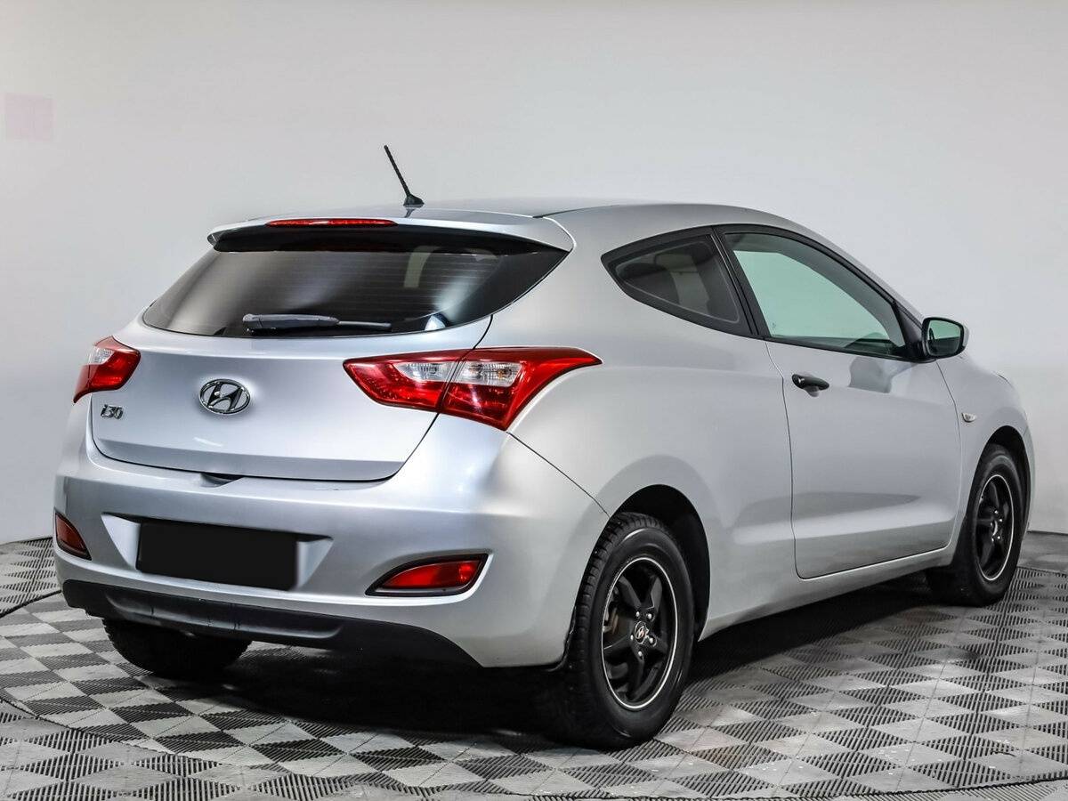 Hyundai i30 II, 2013 - фото №4